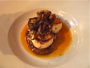 Quallicum Scallop Tartine