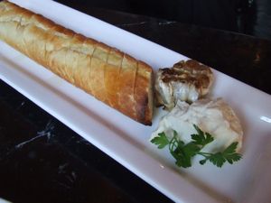 Roasted Garlic Bulb Appetizer